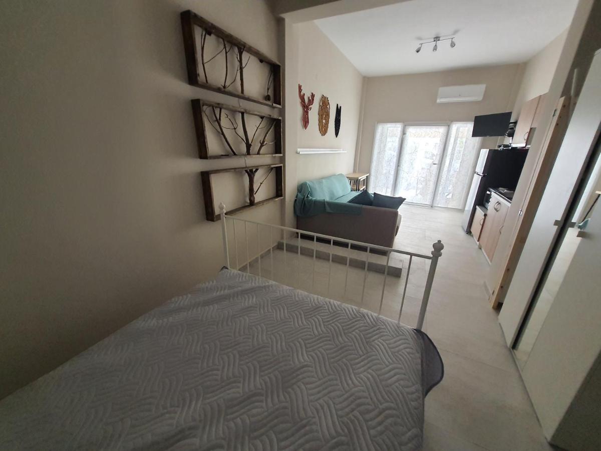 New Apartment ,50M From The Sea At Nea Irakleia. מראה חיצוני תמונה